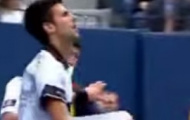 Video: Nadal khiến Djokovic đập nát vợt