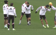 Ronaldo diễn cảnh đánh Bale khiến Pepe can ngăn