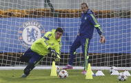 Thibaut Courtois thấy lạ khi được chơi bóng dịp Giáng sinh