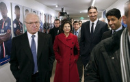 Ibrahimovic hớn hở đón Vua Carl XVI Gustaf đến PSG