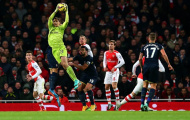 Arsenal: 3 trận sạch lưới và cánh chim lạ