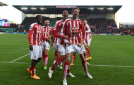 Stoke 3-2 Arsenal: Đất Britannia chôn vùi xác pháo
