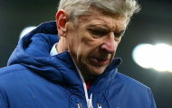 SỐC! Wenger bị fan Arsenal hét to vào mặt