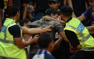 Cảnh sát bắt hooligan hành hung fan Việt