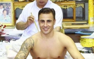 Cannavaro sang Thái Lan xăm hình
