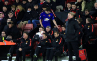 Nên hay không nên khi Van Gaal công khai chỉ trích McNair?