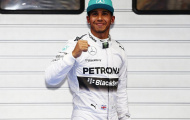 Hamilton lập cú đúp giải thưởng