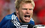 Video: Oliver Kahn - Thủ thành huyền thoại