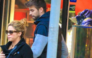 Shakira tươi như hoa xuống phố cùng Pique và con trai