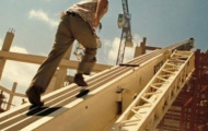 007 mệt rã người khi truy bắt tội phạm là chuyên gia Parkour
