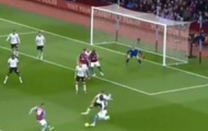 Video: Benteke ghi siêu phẩm (Aston Villa 1-0 M.U)
