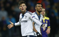 'Thợ săn' Huntelaar có quà Giáng sinh từ Đức