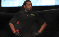 Lộ danh tính trọng tài điều khiển trận đấu đinh của sự kiện UFC 182