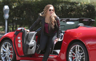Phim mới của Ronda Rousey tung trailer