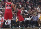 Video: Trận đấu giữa Lakers vs Bulls (93-113)