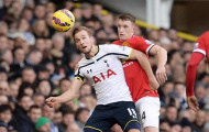 Phil Jones tiếc nuối sau trận hoà trước Spurs