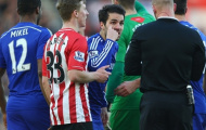 Fabregas san bằng kỷ lục ở Premier League