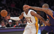 Bryant trở lại, Lakers vẫn chỉ biết thua