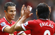Falcao – Persie: tìm nhau giữa con đường