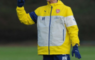 Arsene Wenger mỉa mai những “kịch sĩ” của Chelsea