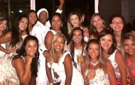 Điểm tin hậu trường 02/01: Ronaldinho đón năm mới bên hàng chục người đẹp