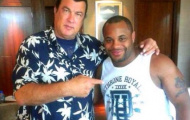 Cormier không đùa về việc bái Steven Seagal làm sư