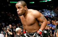 Thua trận, Cormier gọi Jones là 'siêu nhân'