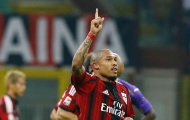 Nigel de Jong mang tin vui cho Manchester United