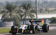 Force India giới thiệu 'chiến xa', McLaren và Mercedes đổi màu sơn