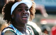 Video: Wozniacki đánh rơi danh hiệu đầy tiếc nuối