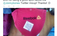 Jon Jones đi cai nghiện, Reebok gửi quà động viên