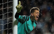 Szczesny được tiền bối khuyên rời khỏi Arsenal