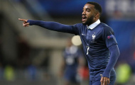 Alexandre Lacazette và cái tát từ Lyon