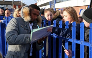 Bất mãn, Samuel Eto’o rời Everton
