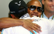Bố Lewis Hamilton tin con trai nắm chắc phần thắng mùa giải mới