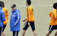 Real phục hận Atletico: Có một Ancelotti mong manh