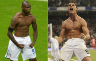 Vừa chơi game, Balotelli vừa bắt chước theo Ronaldo