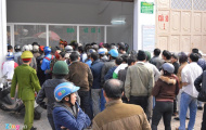 Chen lấn mua vé xem Công Phượng so tài vua phá lưới nội