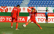 Công Vinh miệt mài luyện tập giành suất đá chính