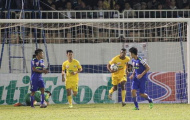 Phòng ngự kém, Hoàng Anh Gia Lai còn khổ dài dài