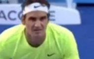 Video Australian Open: Federer khởi đầu thuận lợi bằng trận thắng 3-0