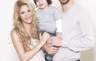 Pique và Shakira hạnh phúc rạng ngời