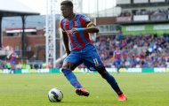 Wilfried Zaha thích chơi bóng ở Crystal Palace hơn về M.U