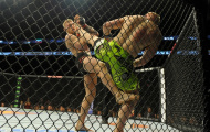 McGregor kiếm gần 200.000 USD nhờ hạ gục Silver