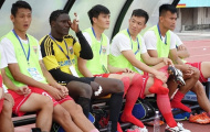 Công Vinh “sống mòn” ở Bình Dương