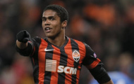 Mourinho 'hạnh phúc' vì Douglas Costa quan tâm Chelsea