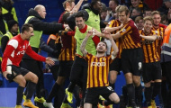 Giá trị đội hình Chelsea gấp 27.000 lần Bradford