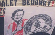 Daley Blind rớt nước mắt vì lời từ biệt muộn màn