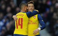 Theo Walcott và Mesut Ozil tỏa sáng: Cơn đau đầu dễ chịu của Wenger