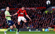 Video: Cú volley cực kỳ đẹp mắt của Robin Van Persie